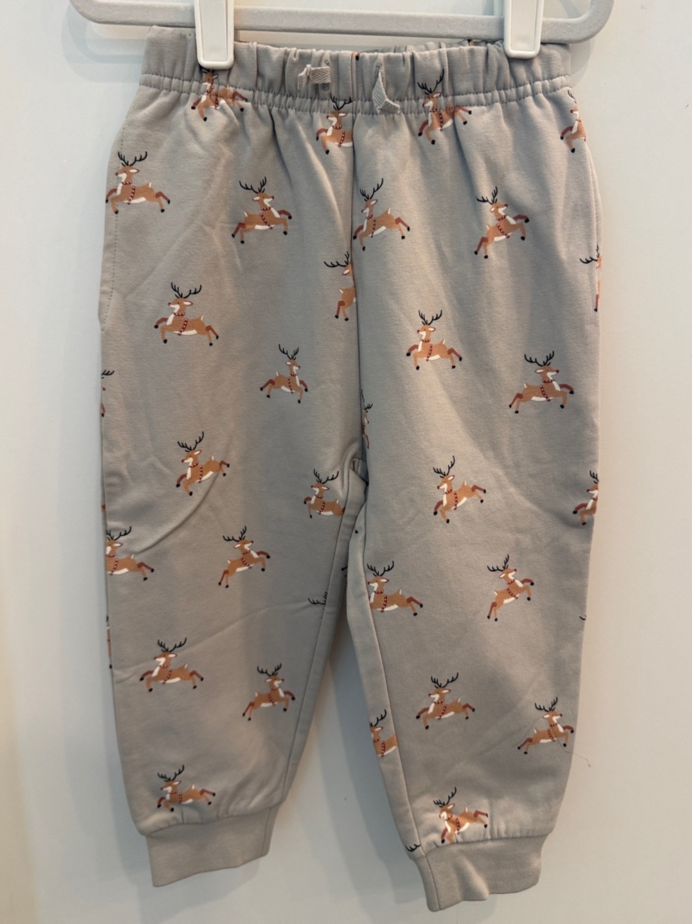 Quincy Mae Gray Sweatpants with Reindeer Print